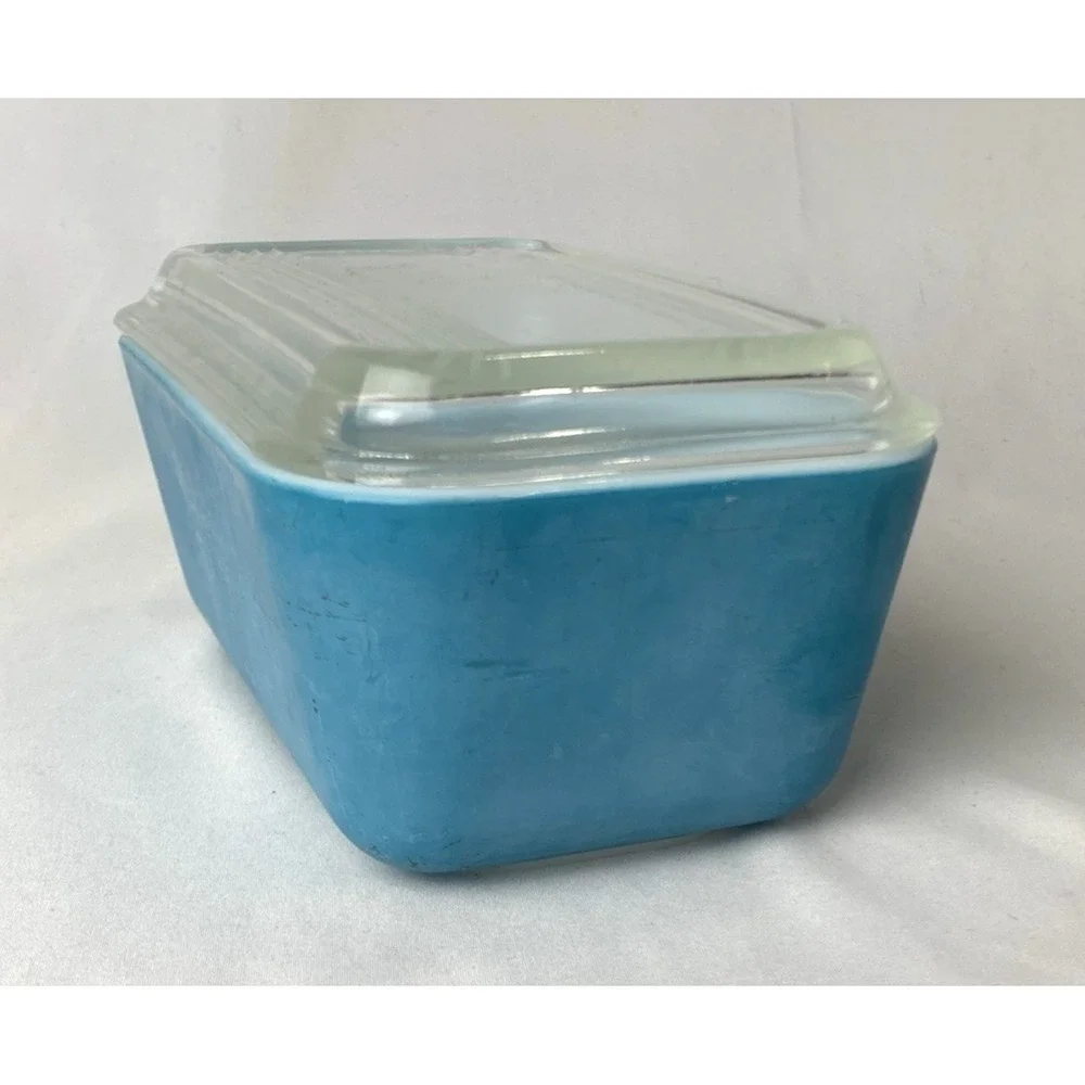 Pyrex ovenware refrigerator